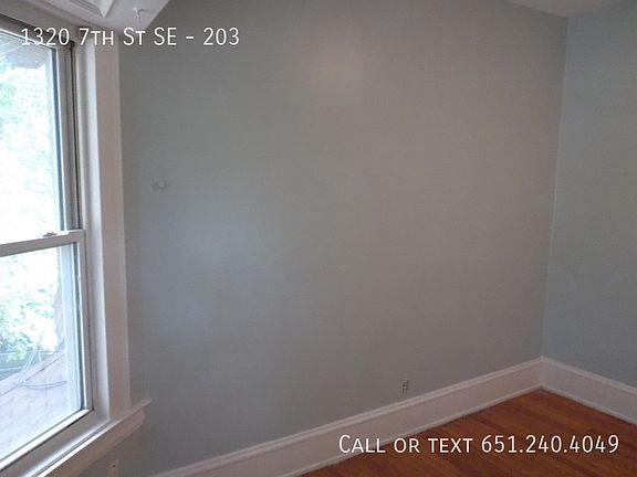 2nd image of 1320 7th St SE Unit 203