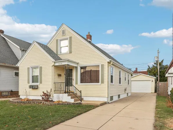 2416 Arlington AVENUE, Racine, WI 53403