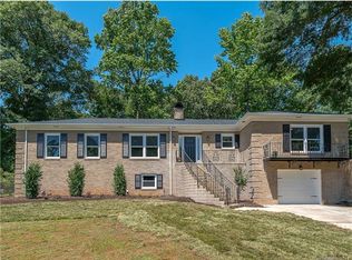 105 Kingsway Cres, Charlotte, NC 28214
