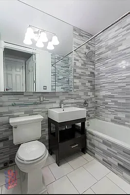 Rented by REAL New York | media 18