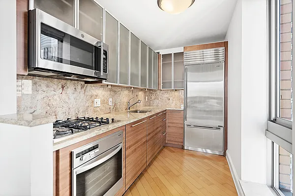 Sold by Corcoran | media 3