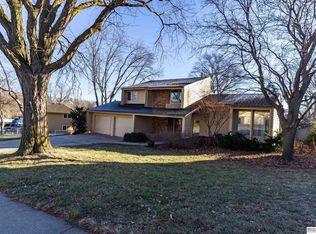 1319 S 134th St, Omaha, NE 68144