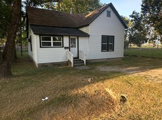 840 E Cherry St, Piggott, AR 72454