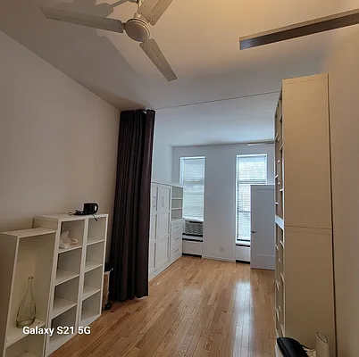 Rented by Oxford Property Group | media 14