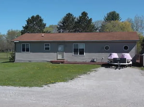 6900 North St, Hale, MI 48739