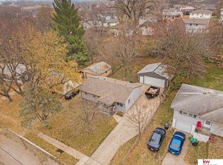 4911 N 62nd St, Omaha, NE 68104