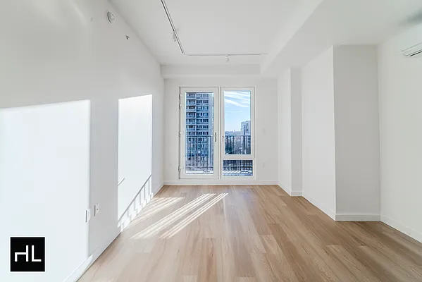 Rented by Highline Residential | media 7