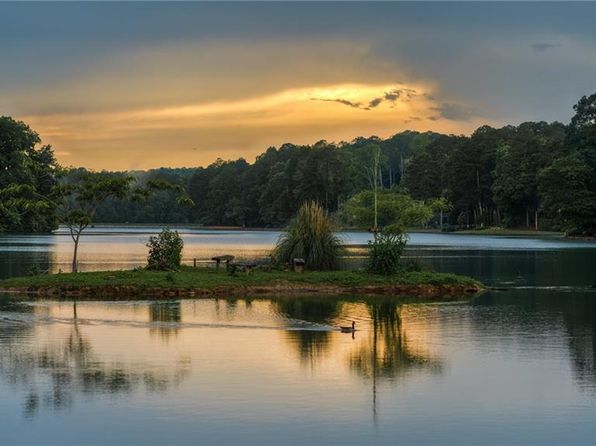 394 Teal Ct, Roswell, GA 30076