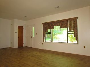 1128 Staghorn Dr, North Brunswick, NJ 08902