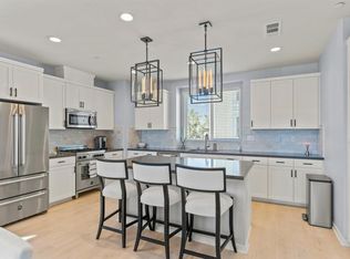 1573 Vista Del Mar Way, Oceanside, CA 92054