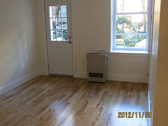 2nd image of 161 Maujer St APT 1A