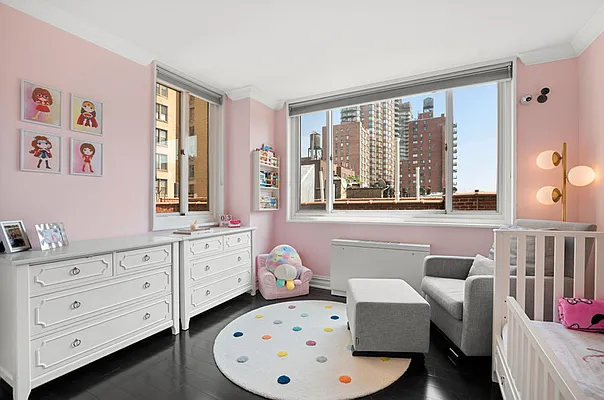 Sold by Corcoran | media 19