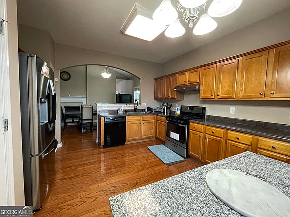 4th image of 282 Monarch Village Way
