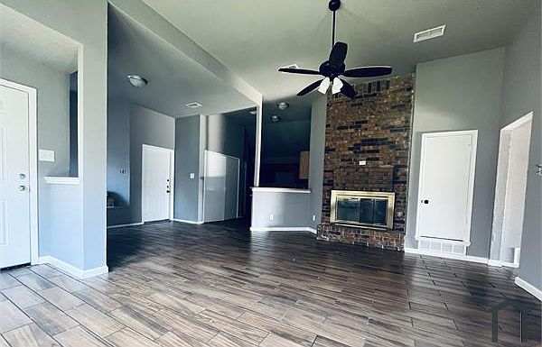 1st image of 4205 Amy Dr