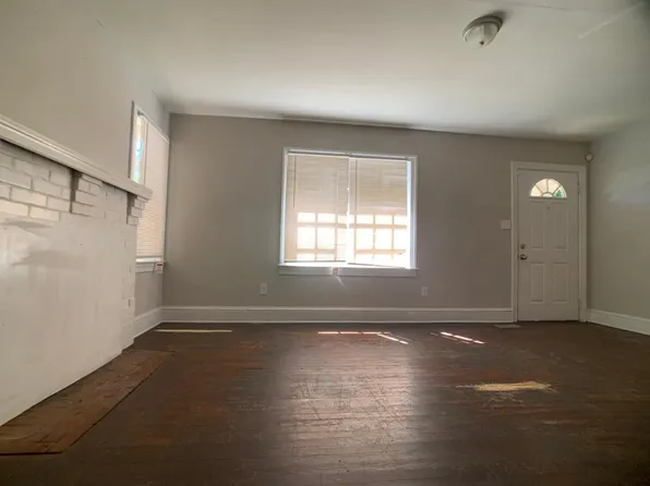 4121 Atmore St, Charlotte, NC 28205