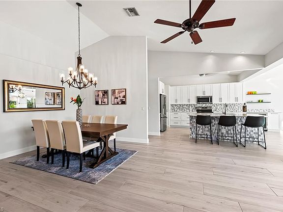 4th image of 9814 Campbell CIR