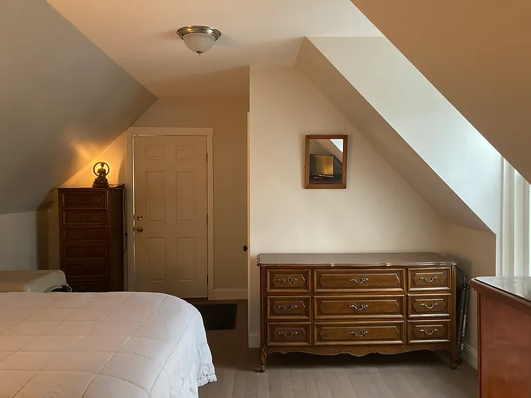 33 Pine St #2 — Photo 5