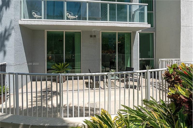 1st image of 244 Biscayne Blvd APT 805