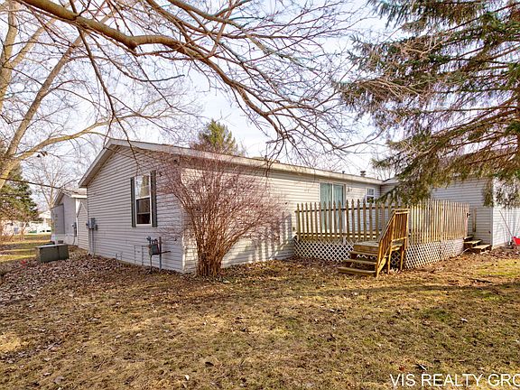 5th image of 155 E 48th St Lot 59