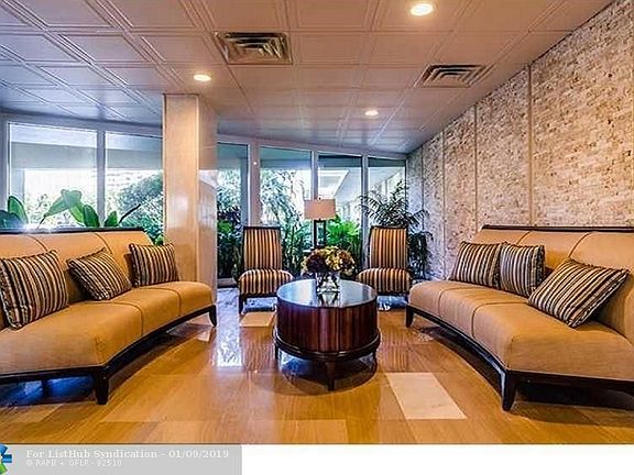 2nd image of 3200 NE 36th St APT 812