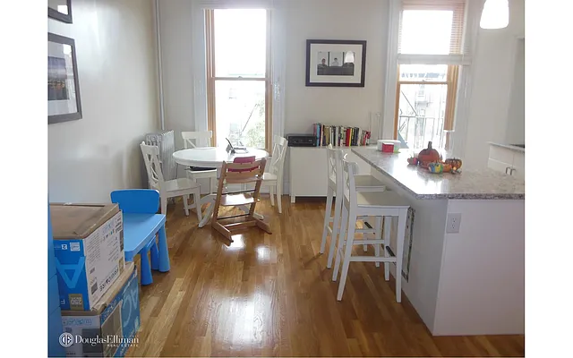 Rented by Douglas Elliman | media 32