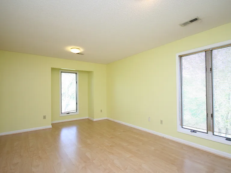 111 Heatherwood Dr — Photo 13