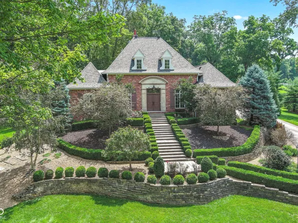 10338 S Auburn Hills Dr, Edinburgh, IN 46124