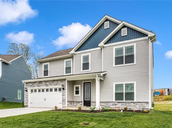 3447 Robindale Dr, Winston Salem, NC 27107