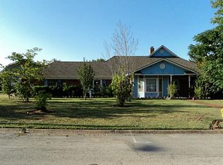 616 Lewis Ln, Keene, TX 76059