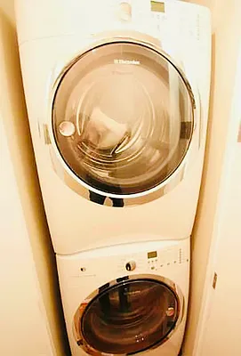 Rented by Aventana | media 8