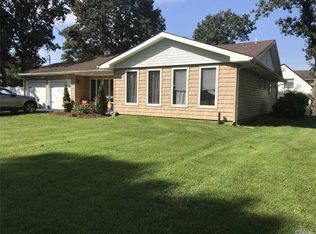 140 N Coleman Rd, Centereach, NY 11720