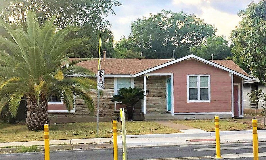 1st image of 5204 Berkman Dr