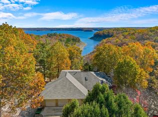 127 Concord Pl, Bull Shoals, AR 72619