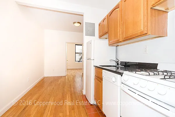 Rented by Copperwood Real Estate | media 7