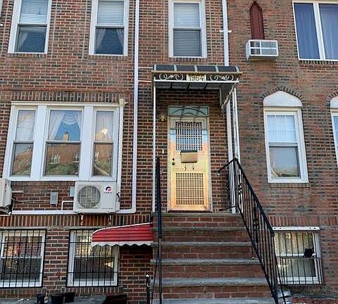 2nd image of 1964 E 29th St