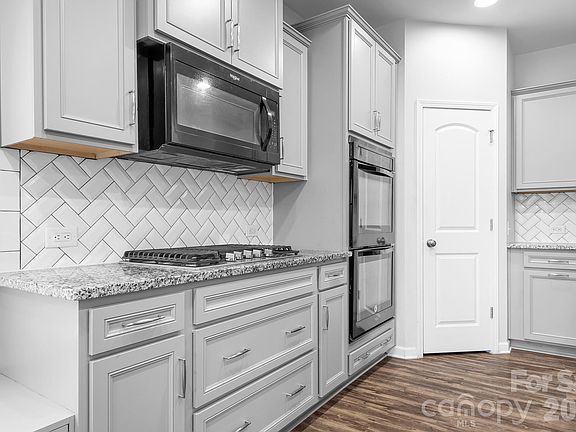 5th image of 6308 Durango Way