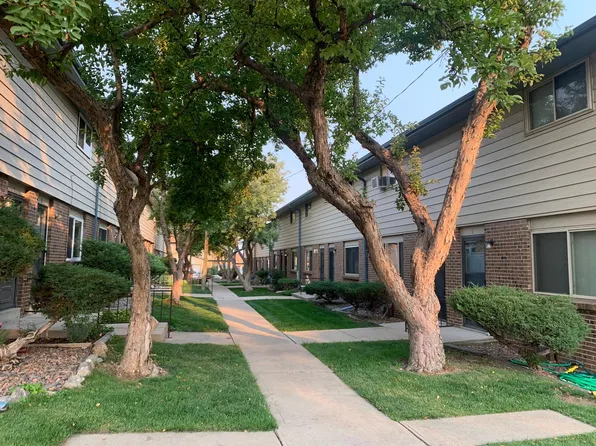 5250 Garrison St APT 5, Arvada, CO 80002