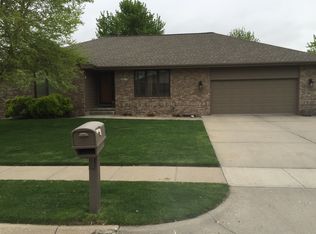 2417 Phelps Ave, Fremont, NE 68025