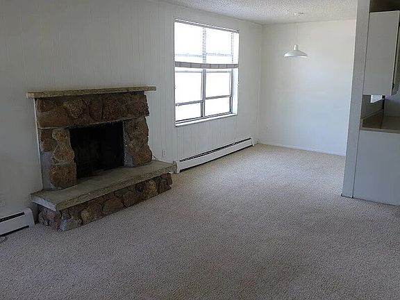 2nd image of 3030 Oneal Pkwy APT M19