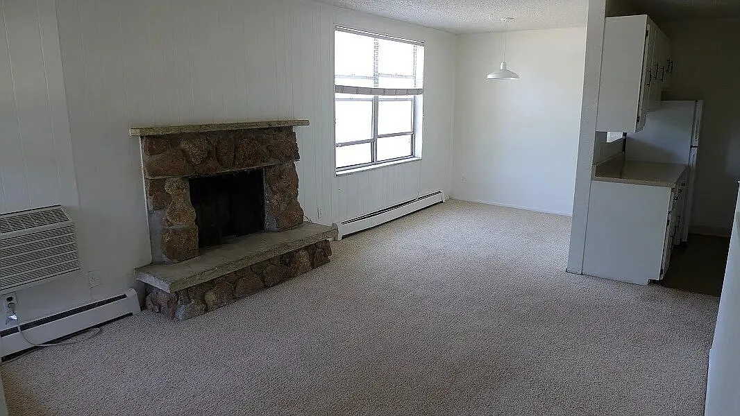Building Photo - 3030 Oneal Pkwy #M19