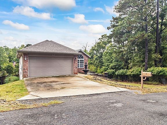 2nd image of 15 Wendron Cir