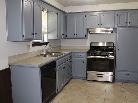 4th image of 4217 Spiva Dr