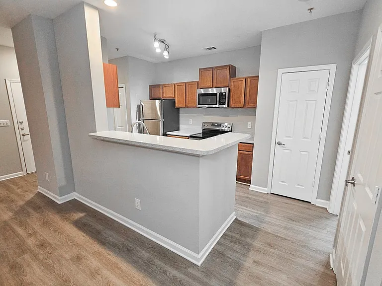 Legacy North Pointe Apartments — Photo 30