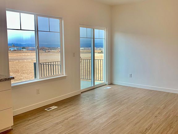5th image of 4199 W Flight Park Ct
