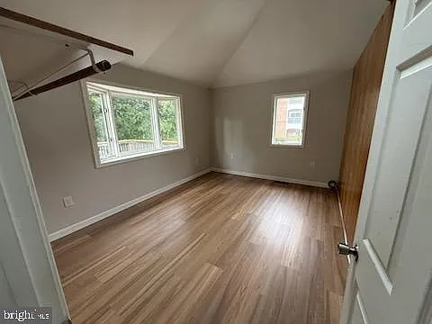 2 bed, 800 sqft, $1,850 — Photo 2