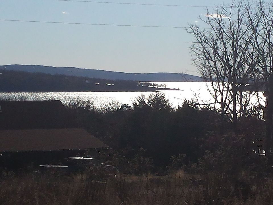 2nd image of Hickory Rd