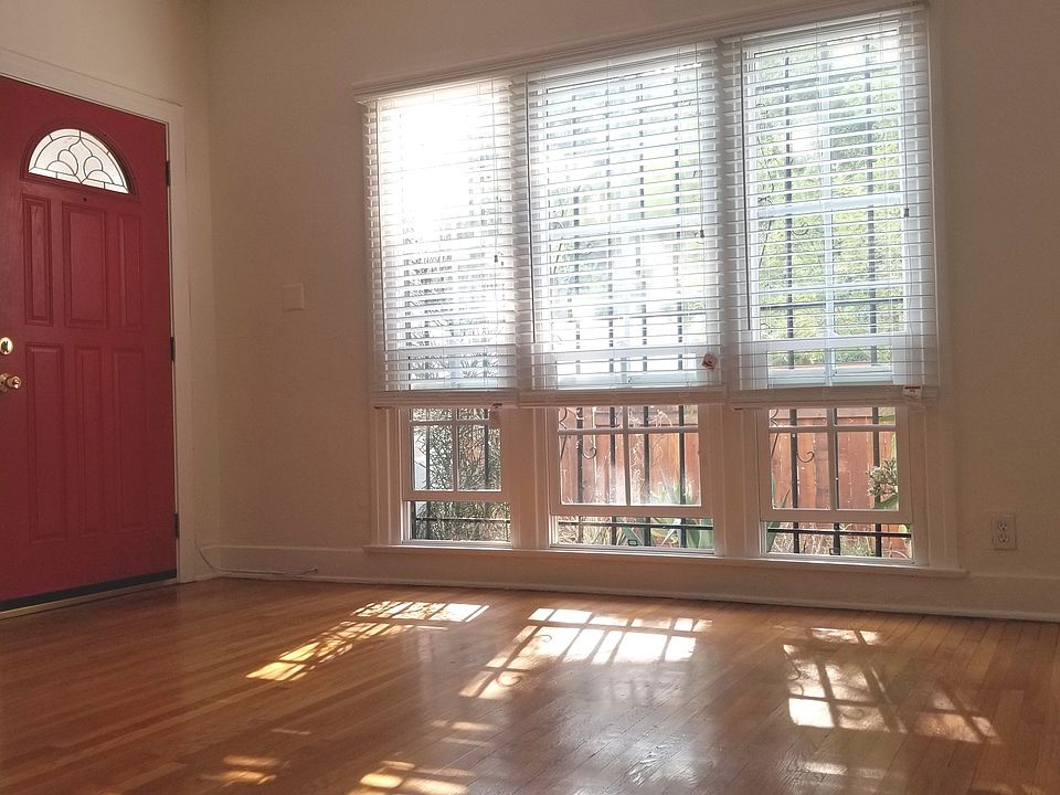 1st image of 764 N Van Ness Ave