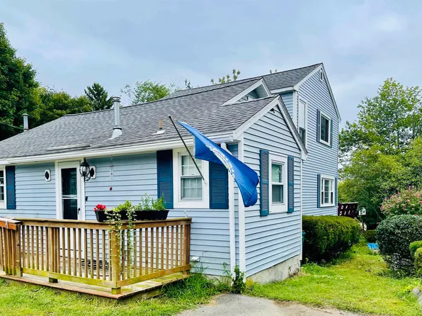 27 Glen Road, Hampton, NH 03842