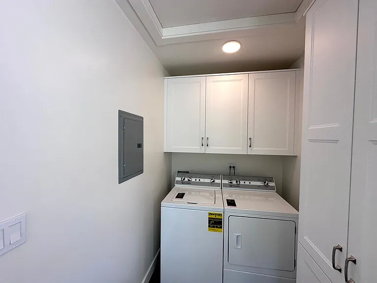 1456-1460 N. Ricardo St. — Photo 13