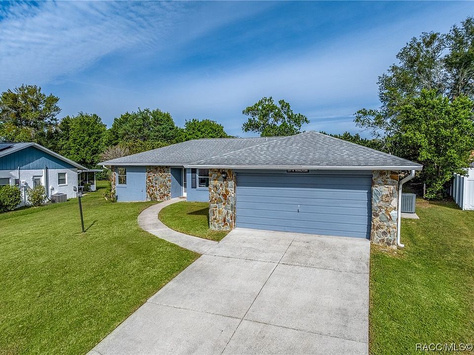 1st image of 137 W Royal Fern Pl